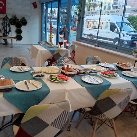 Ikarus Hotel 쿠사다시 외부 사진